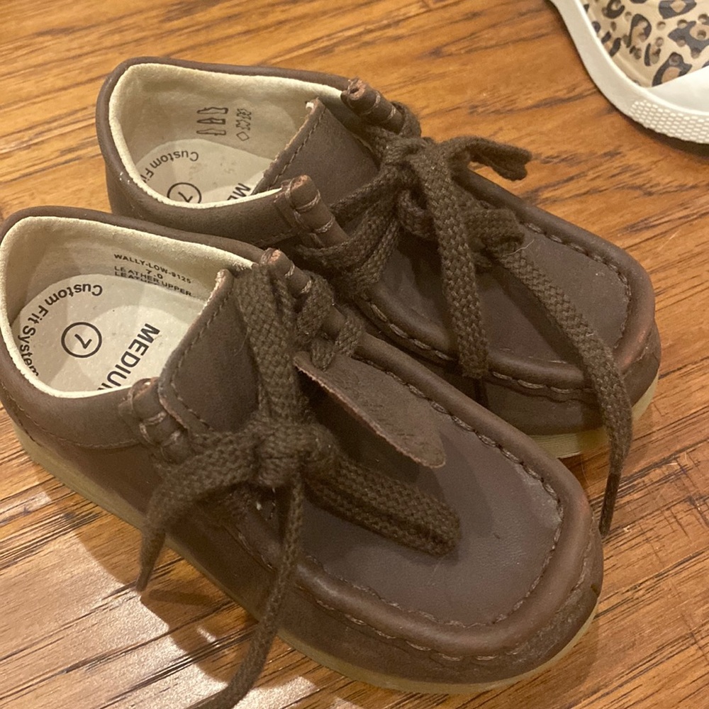 Toddler Footmates Wallabee Chukka Boot size 7